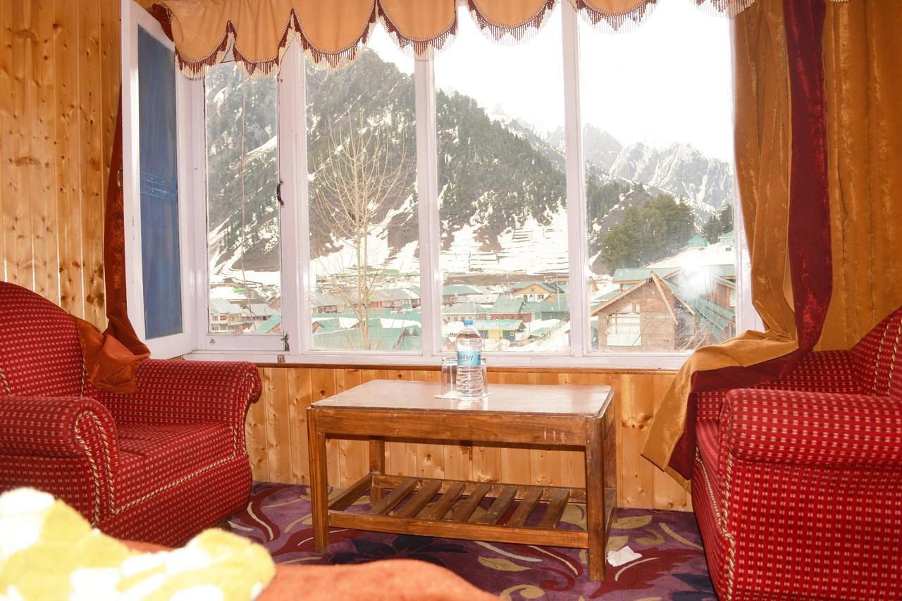 Sonāmarg Hotel Glacier Heights מראה חיצוני תמונה